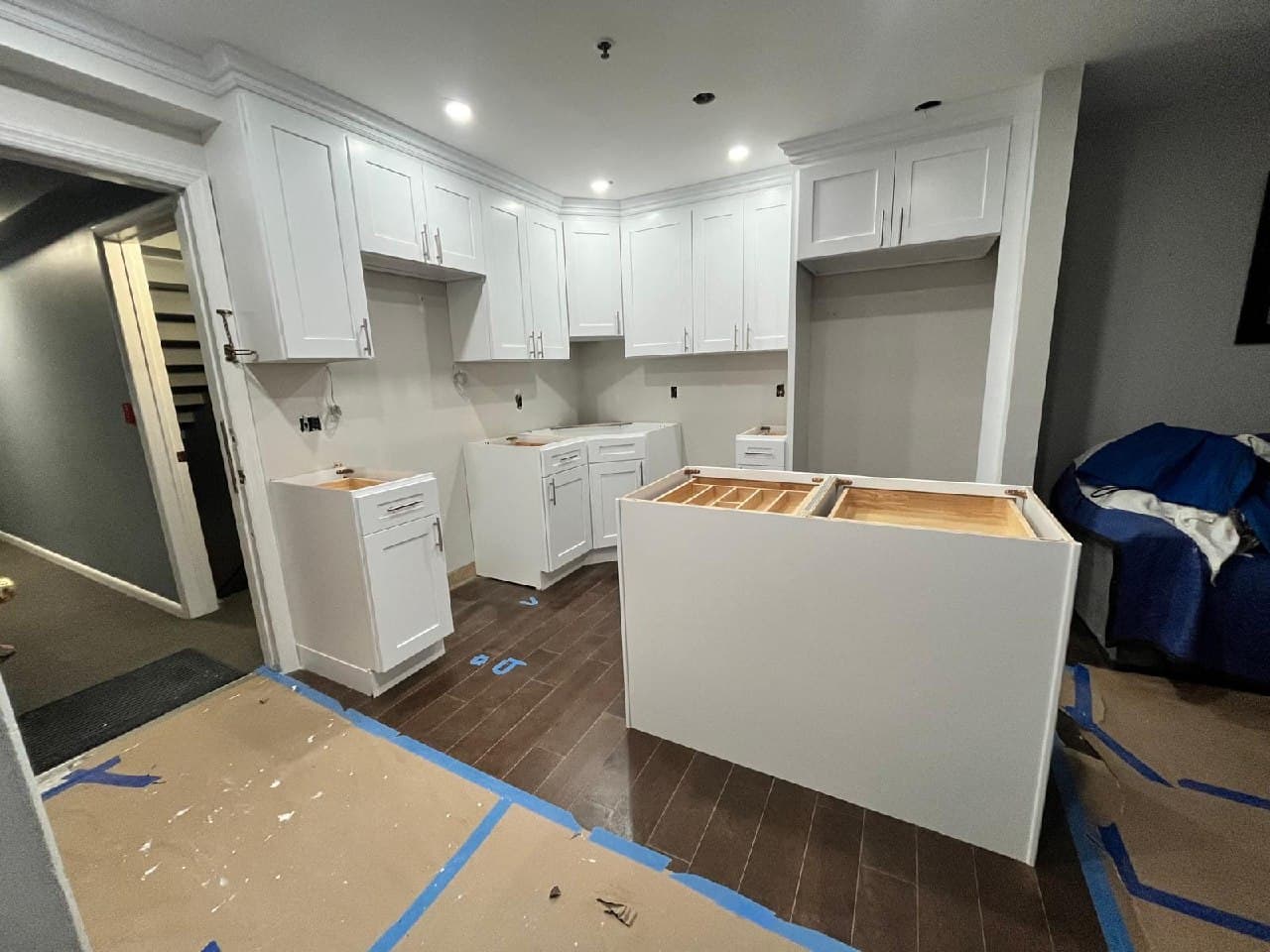 Lyndhurst Kitchen Renovation with Custom Cabinetry