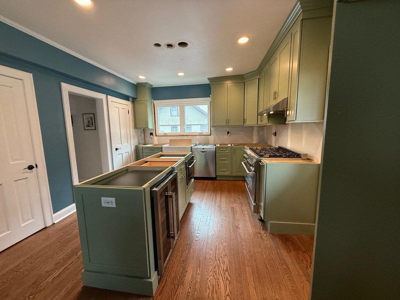 Secaucus Kitchen Remodeling with Custom Cabinets